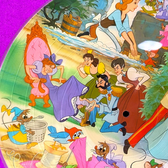 WALT DISNEYS CINDERELLA VTG 1981 SOUNDTRACK PHONO PICTURE DISC VINYL RECORD RARE - Picture 8 of 16